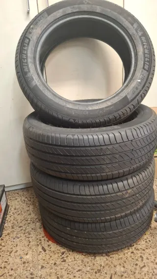 VENDO NEUMATICOS NUEVOS SIN ESTRENAR