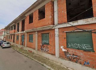 Edificio en venta en Valdepeñas