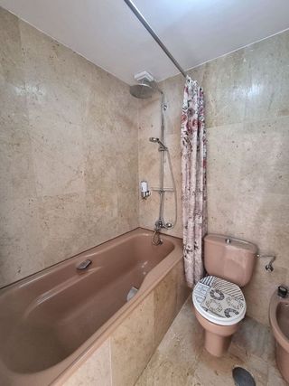 Casa adosada en alquiler en Nueva Andalucía centro en Marbella