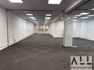 Oficina en alquiler en Sant Antoni en Barcelona