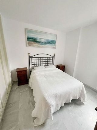 Piso en alquiler en Los Naranjos - Las Brisas en Marbella