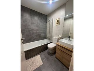 Piso en alquiler en Plaza España - Villa Pilar - Reyes Católicos - Vadillos en Burgos