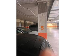 Piso en alquiler en Plaza España - Villa Pilar - Reyes Católicos - Vadillos en Burgos