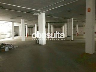 Nave industrial en alquiler en Pubilla Cases en Hospitalet de Llobregat, L´
