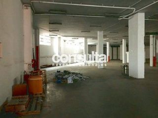 Nave industrial en alquiler en Pubilla Cases en Hospitalet de Llobregat, L´