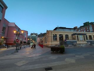 Local comercial en alquiler en La Villa - Bazuelo en Mieres