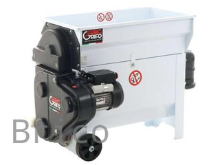 Despalilladora Chapa de Uva con Bomba - 2 HP - 2000 kg/h - 87x50 cm - Grifo