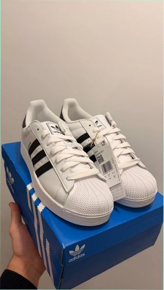 Adidas Superstar Mujer Blancas y Negras