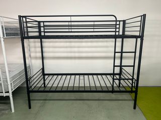LITERA NEGRA DE METAL 90x190cm + ESCALERA