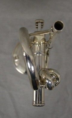 Trompeta Do Yamaha 2435 plata en perfecto estado