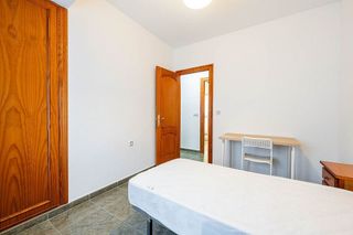 Piso en alquiler en Ciudad Jardín - Tagarete - El Zapillo en Almería