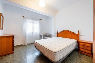 Piso en alquiler en Ciudad Jardín - Tagarete - El Zapillo en Almería