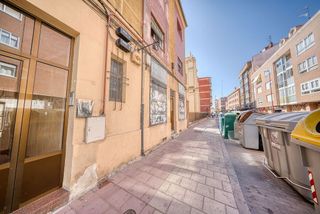 Local comercial en venta en Arturo Eyres - La Rubia en Valladolid