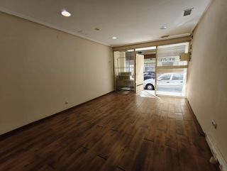 Local comercial en venta en Altabix en Elche