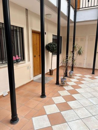 Piso en alquiler en San Julián en Sevilla