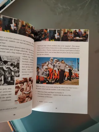 Alien At School y otras lecturas en inglés