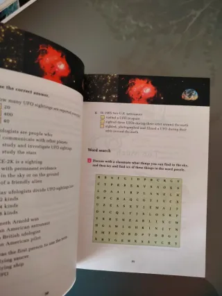 Alien At School y otras lecturas en inglés