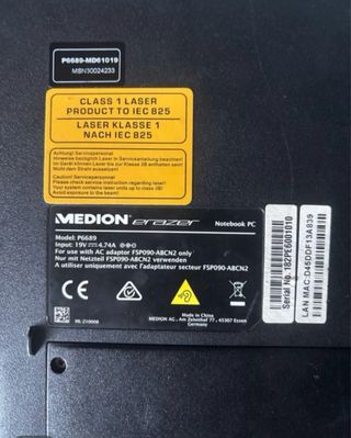 Medion Erazer P6689 Gaming Laptop
