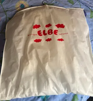 Vestido de bautizo niña encaje