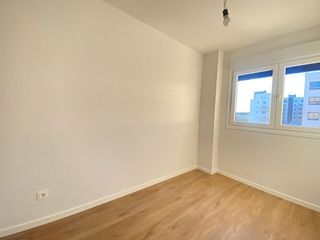 Piso en alquiler en Ayuntamiento - Avenida Siglo XXI en Azuqueca de Henares