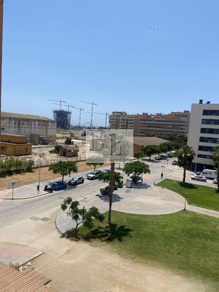 Piso en venta en Puerta Blanca en Málaga