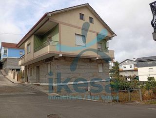 Chalet en venta en San Francisco en Ourense