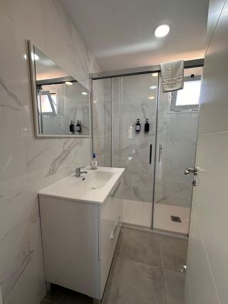 Piso en venta en La Luz - El Torcal en Málaga