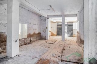 Local comercial en venta en Barrio de Peral en Cartagena