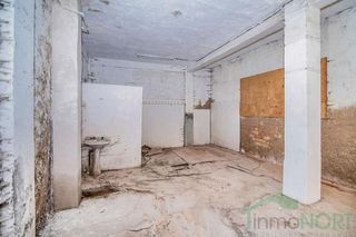 Local comercial en venta en Barrio de Peral en Cartagena