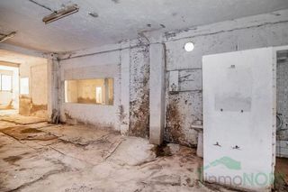 Local comercial en venta en Barrio de Peral en Cartagena