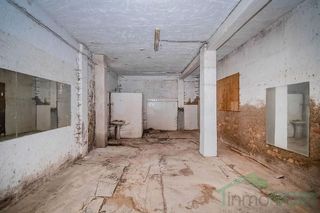 Local comercial en venta en Barrio de Peral en Cartagena