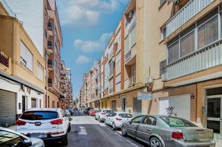 Local comercial en venta en Barrio de Peral en Cartagena