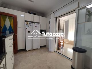 Chalet en venta en Montequinto en Dos Hermanas