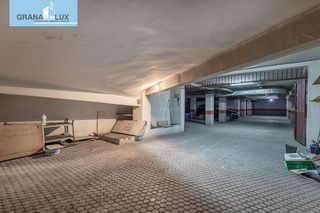 Garaje en venta en Pajaritos - Plaza de Toros en Granada