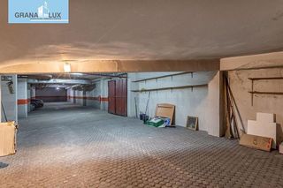 Garaje en venta en Pajaritos - Plaza de Toros en Granada
