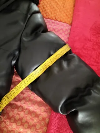 Chaquetón acolchado negro talla S