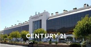 Local comercial en alquiler en Lomas de Marbella Club - Puente Romano en Marbella