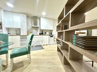 Piso en alquiler en Centro en Almería