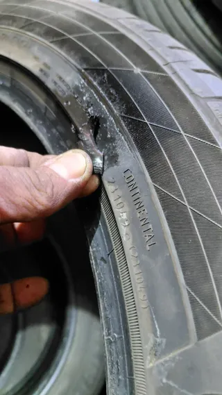 Neumáticos 225/45/18