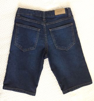 Pantalón corto niño y camisa, talla 8 años-128 cm.