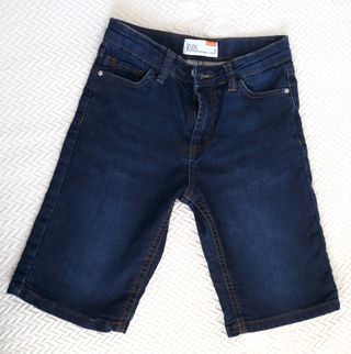 Pantalón corto niño y camisa, talla 8 años-128 cm.