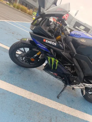 Yamaha Yzf R125 Negra/Azul