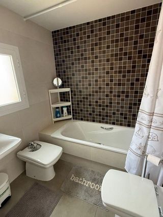 Casa adosada en venta en Bernabéu - Santa Pola Este en Santa Pola