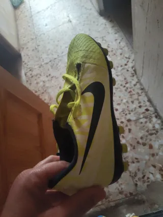 Zapatos de fútbol Nike Phantom VNM