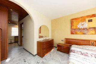 Casa adosada en alquiler en La Roureda en Viladecans