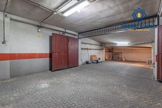 Garaje en venta en Pajaritos - Plaza de Toros en Granada