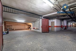 Garaje en venta en Pajaritos - Plaza de Toros en Granada