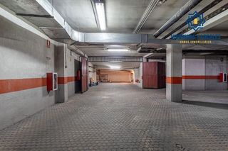 Garaje en venta en Pajaritos - Plaza de Toros en Granada