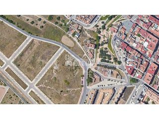 Terreno en venta en Centro Ciudad en Paterna