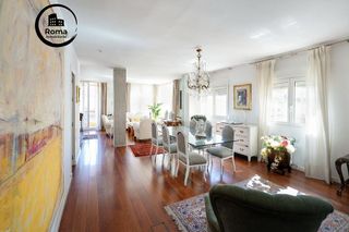 Piso en venta en Pajaritos - Plaza de Toros en Granada